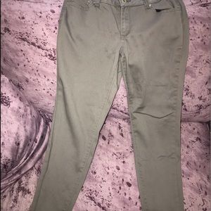Forever 21 size 14 pants